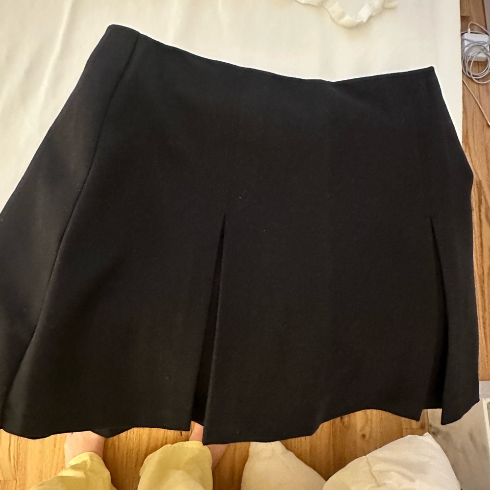 Abercrombie Pleated Black Skirt